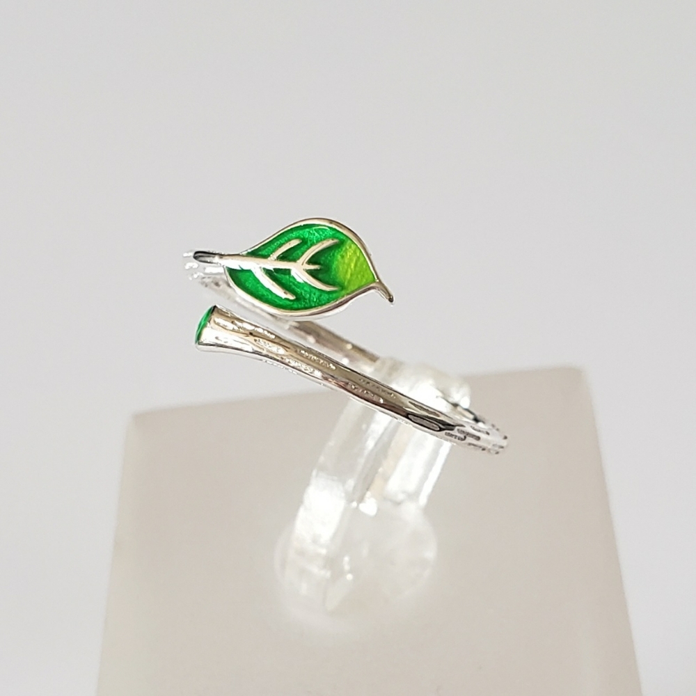 Artisan Sterling Leaf Ring - Picture 2 of 8